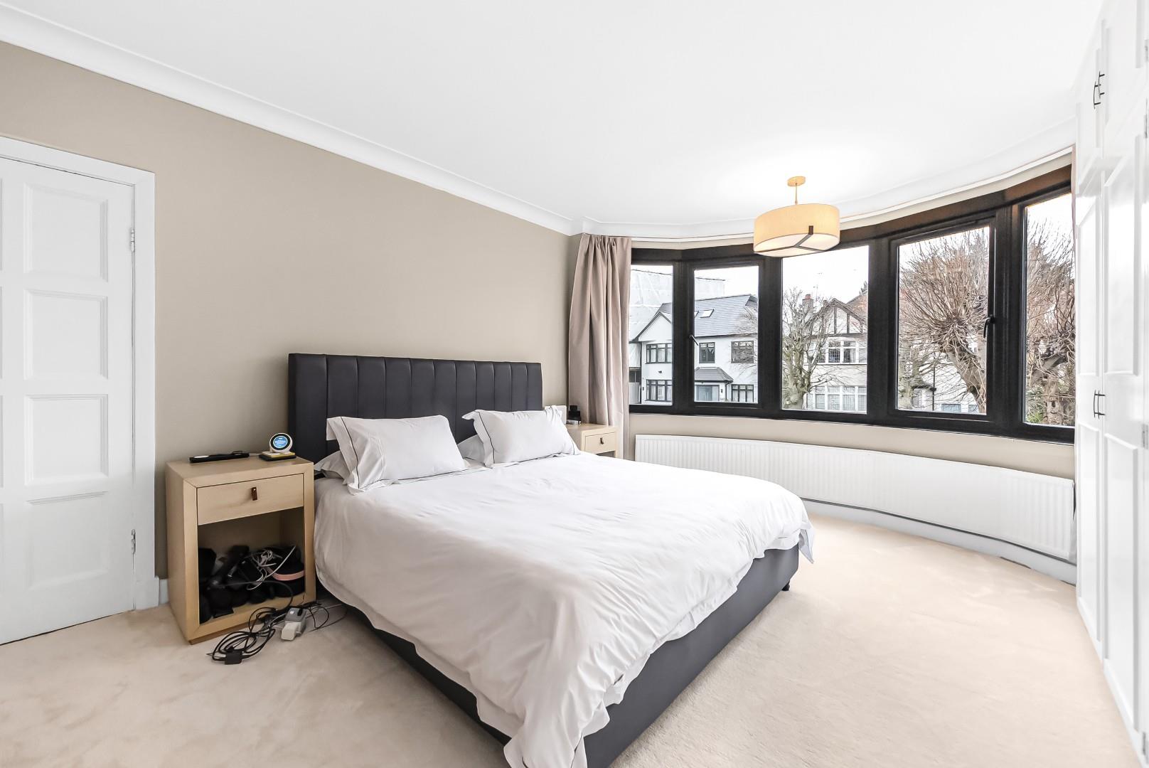 Millway, Mill Hill